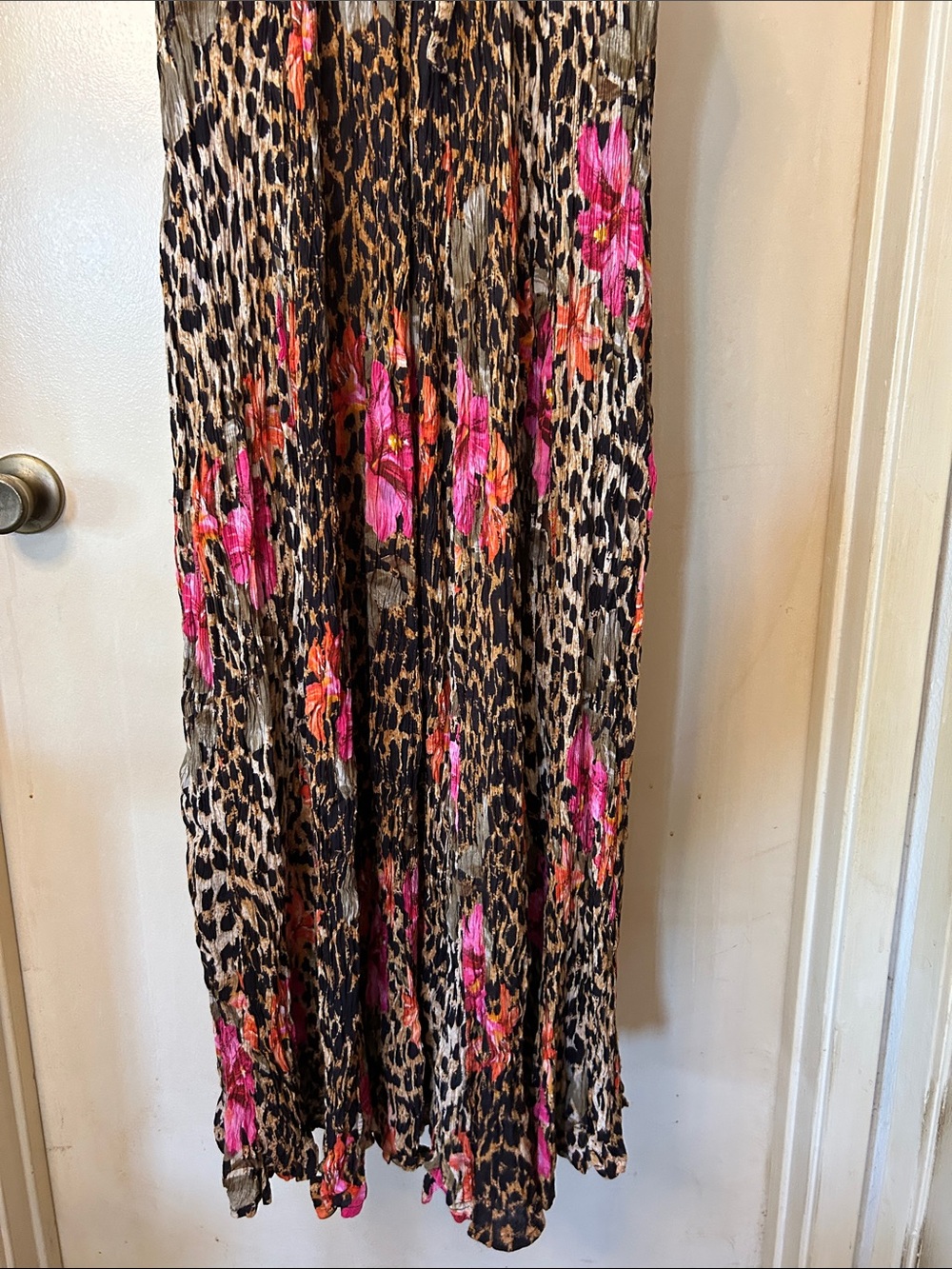 American Angel Vintage Floral and Cheetah Print Crinkle Dress size M - Picture 10 of 11